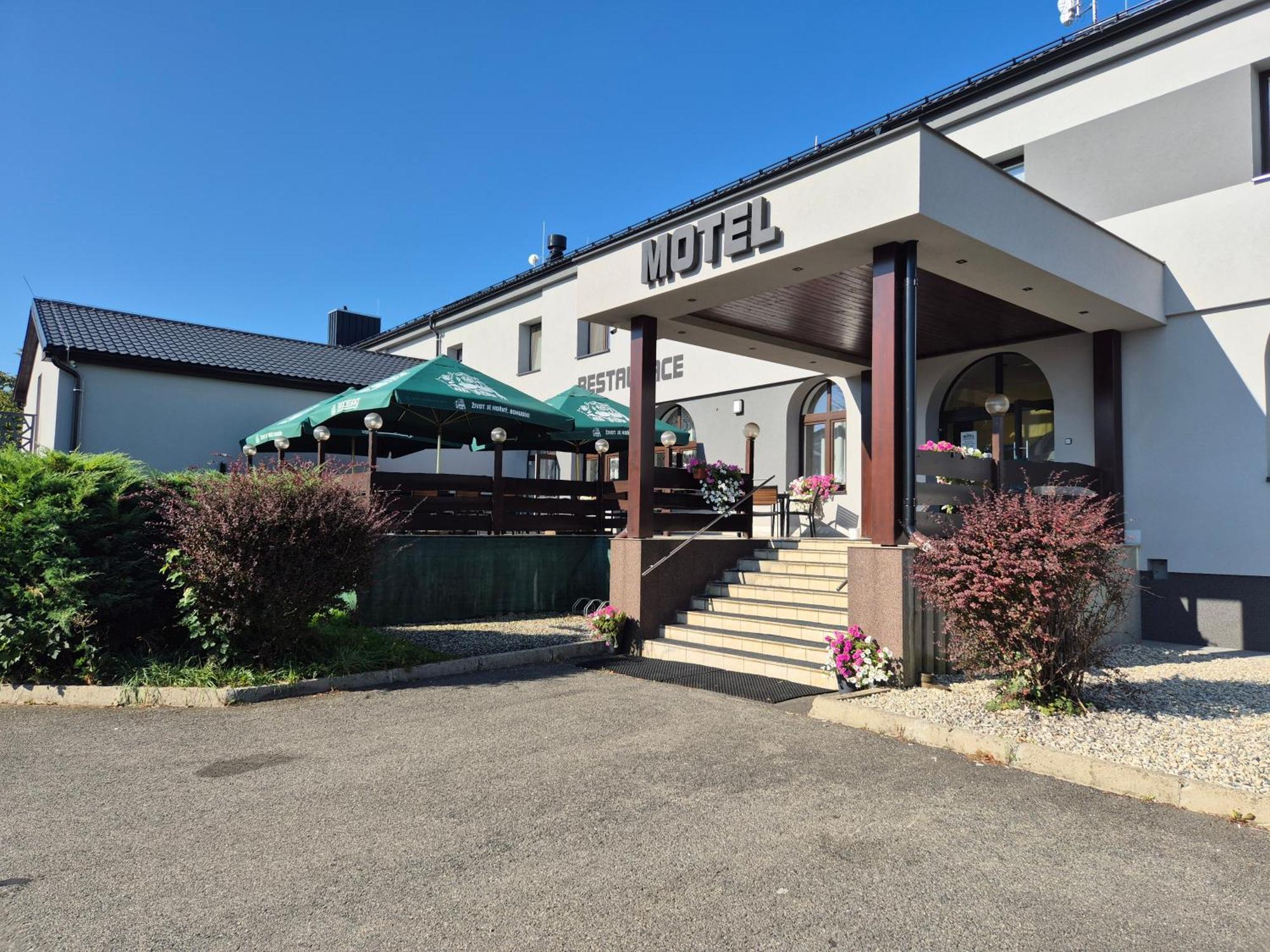 Motel Tosanovice Dolni Tosanovice Eksteriør bilde